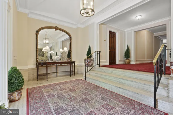 $415,000 | 3405 Greenway, Unit 206, Baltimore, MD 21218