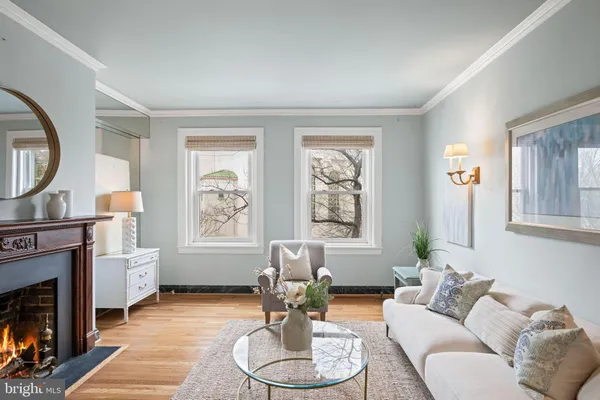 $415,000 | 3405 Greenway, Unit 206, Baltimore, MD 21218