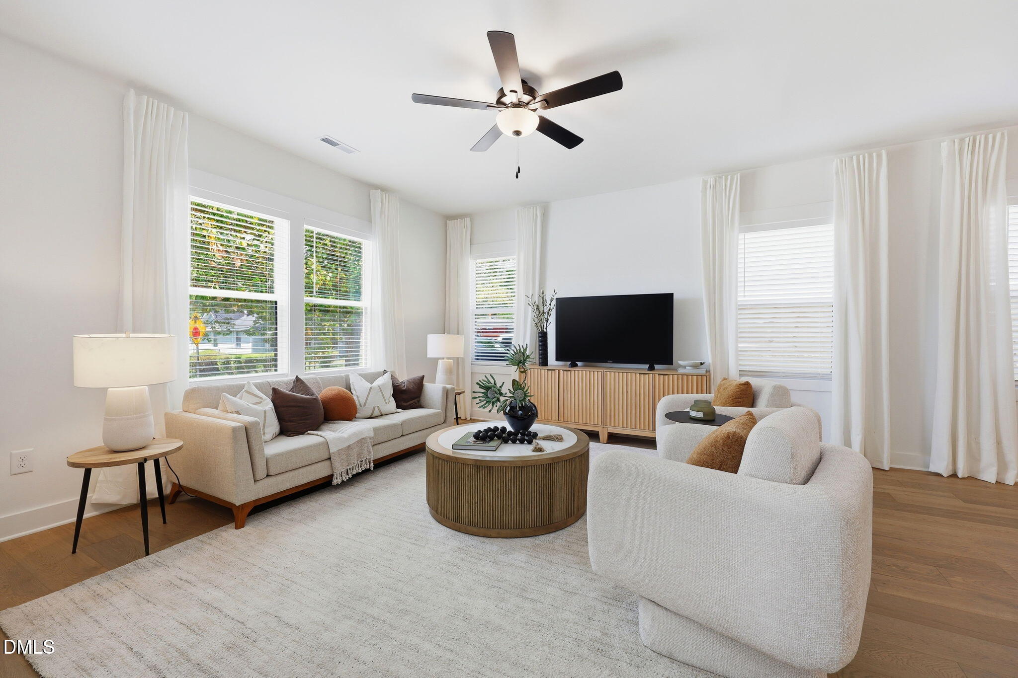1311 Boyer Street Raleigh, NC 27610 - Photo 9 of 45 24-web-or-mls-IMG_8015