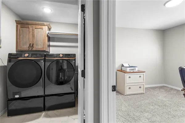 $430,000 | 1404 Northwest Maple Drive, Grain Valley, MO 64029