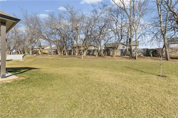 $430,000 | 1404 Northwest Maple Drive, Grain Valley, MO 64029