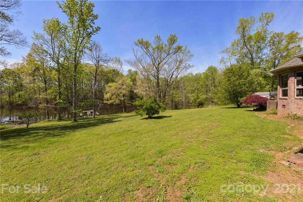 2359 Southbend Road Clover, SC 29710 - Photo 8 of 47 Gallery Image 8