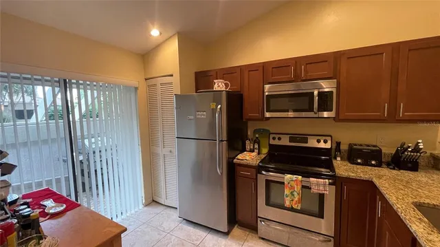 $3,200 | 5256 Myrtle Wood, Unit 22, Sarasota, FL 34235