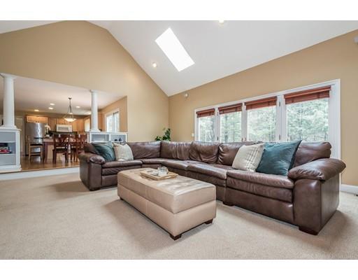 17 Captain Handley Road Acton, MA 01720 - Photo 12 of 30 Gallery Image 12
