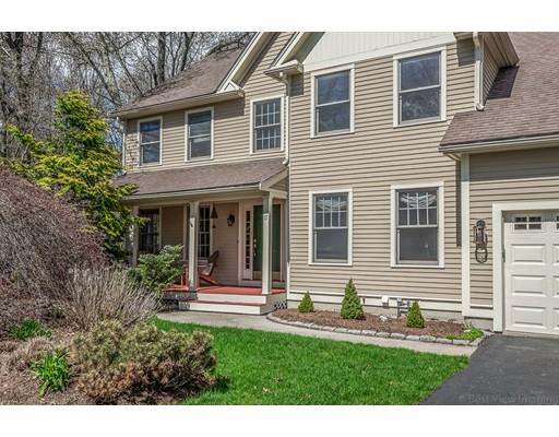 17 Captain Handley Road Acton, MA 01720 - Photo 2 of 30 Gallery Image 2