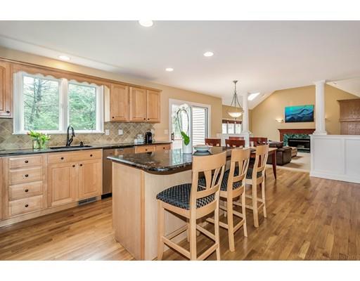 17 Captain Handley Road Acton, MA 01720 - Photo 10 of 30 Gallery Image 10