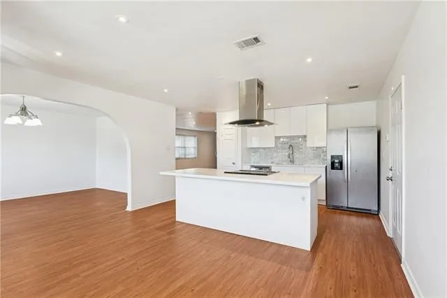 $369,900 | 3205 Lake Trail Drive, Metairie, LA 70003