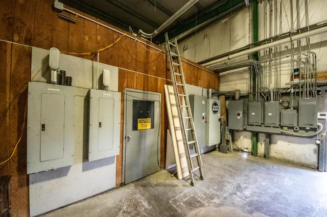 $1,500 | 21476 State Highway 23, Oneonta, NY 13820