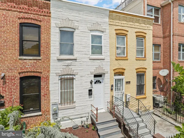 $4,100 | 1005 V Street Northwest, Washington, DC 20001