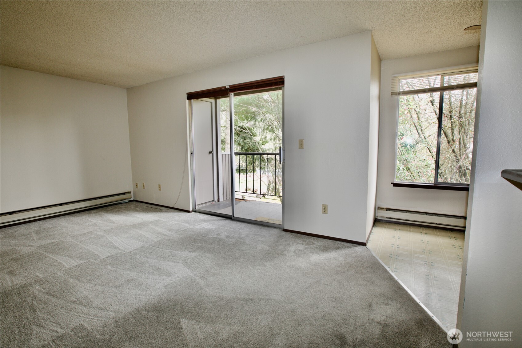 4601 Southwest 320th Street, Unit Q5 Federal Way, WA 98023 - Photo 3 of 19