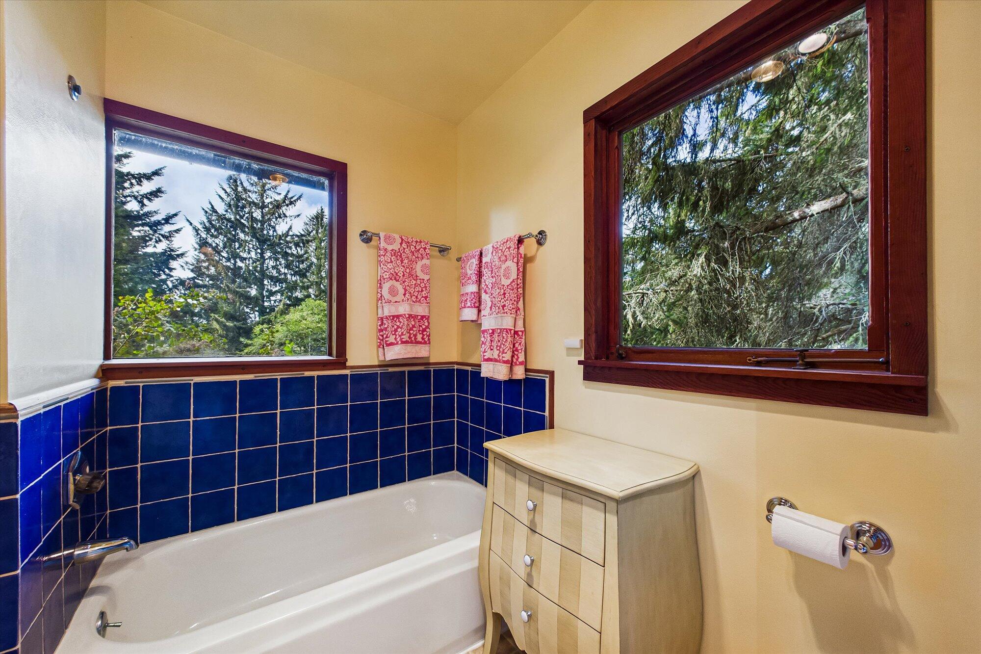 1432 Tompkins Hill Road Fortuna, CA 95540 - Photo 27 of 32