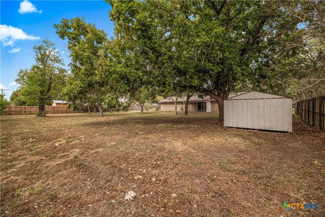 302 Brooks Road Victoria, TX 77904 - Photo 23 of 27 Gallery Image 23