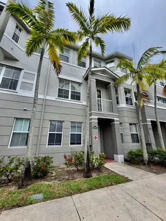 $2,600 | 3004 Shoma Drive, Royal Palm Beach, FL 33414