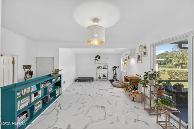 $327,400 | 7470 Spinola Road, Jacksonville, FL 32217