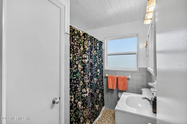 $327,400 | 7470 Spinola Road, Jacksonville, FL 32217