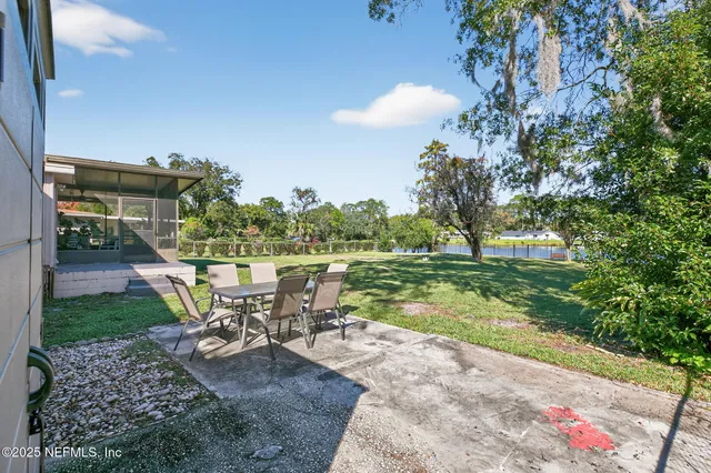 $327,400 | 7470 Spinola Road, Jacksonville, FL 32217