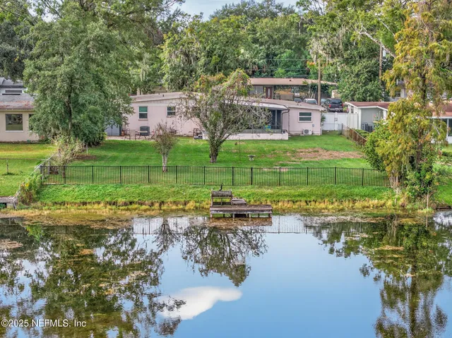 $327,400 | 7470 Spinola Road, Jacksonville, FL 32217