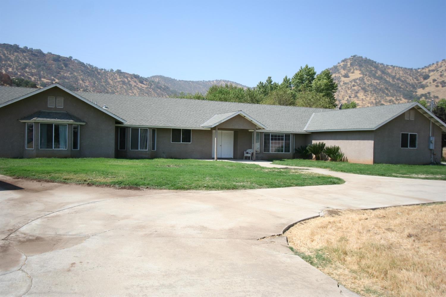6225 Elwood Road Sanger, CA 93657 - Photo 12 of 64 Gallery Image 12