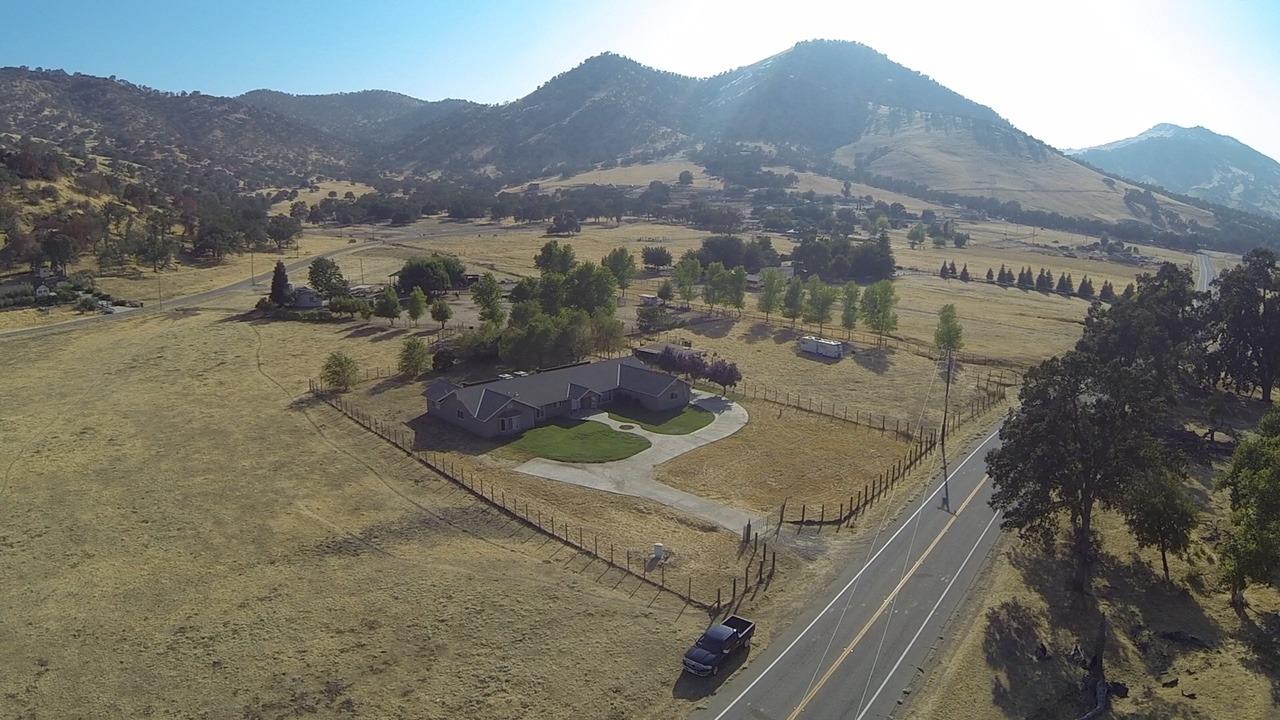 6225 Elwood Road Sanger, CA 93657 - Photo 3 of 64 Gallery Image 3