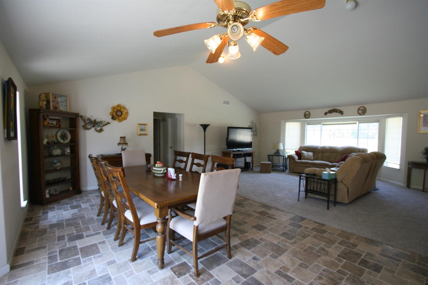 6225 Elwood Road Sanger, CA 93657 - Photo 23 of 64 Gallery Image 23