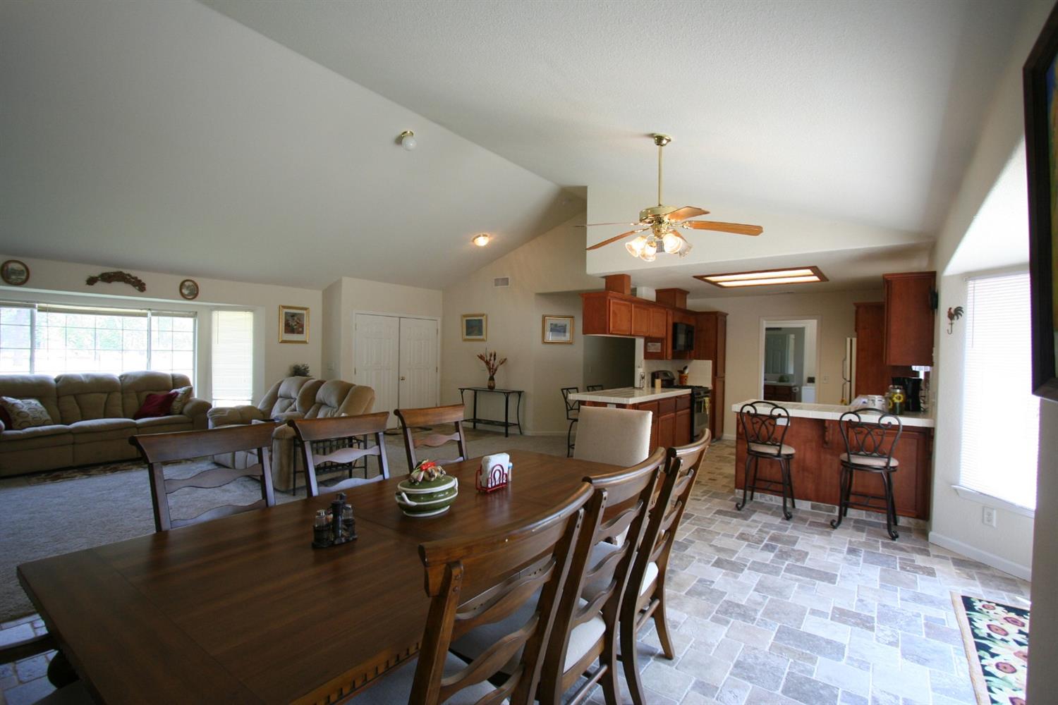 6225 Elwood Road Sanger, CA 93657 - Photo 24 of 64 Gallery Image 24