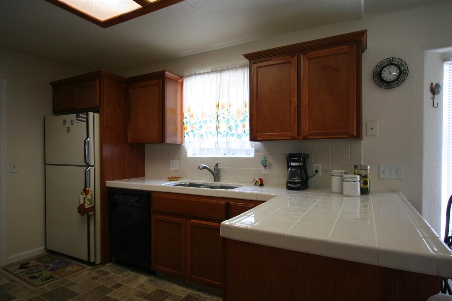 6225 Elwood Road Sanger, CA 93657 - Photo 27 of 64 Gallery Image 27