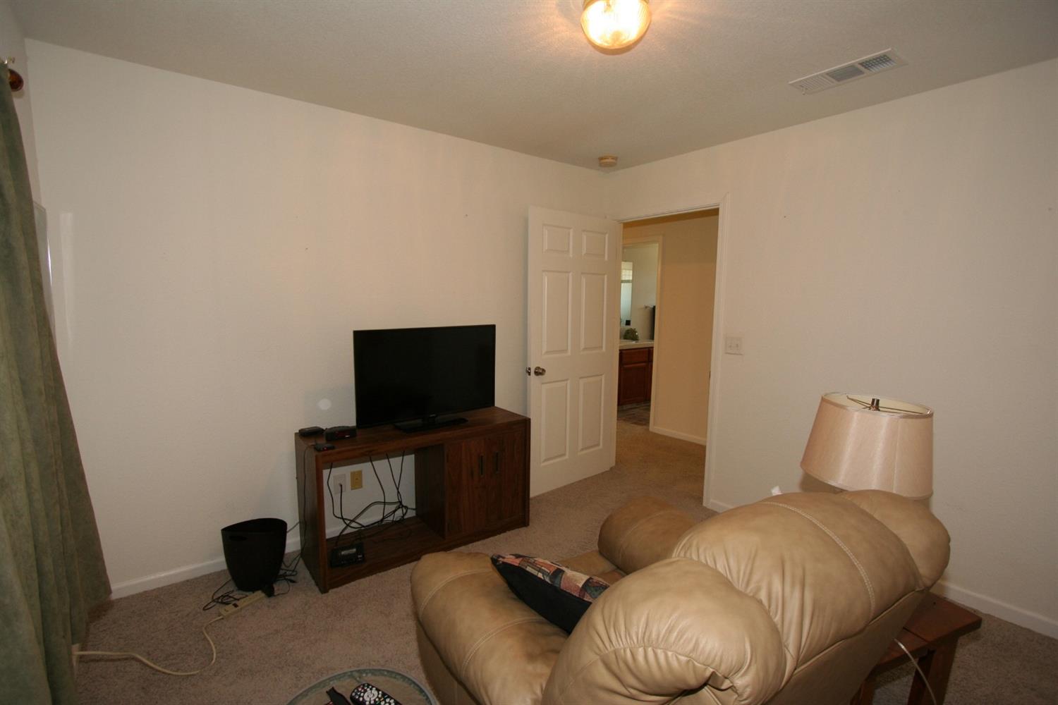 6225 Elwood Road Sanger, CA 93657 - Photo 39 of 64 Gallery Image 39