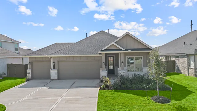 $375,000 | 616 Cross Timbers Trace, Hempstead, TX 77445