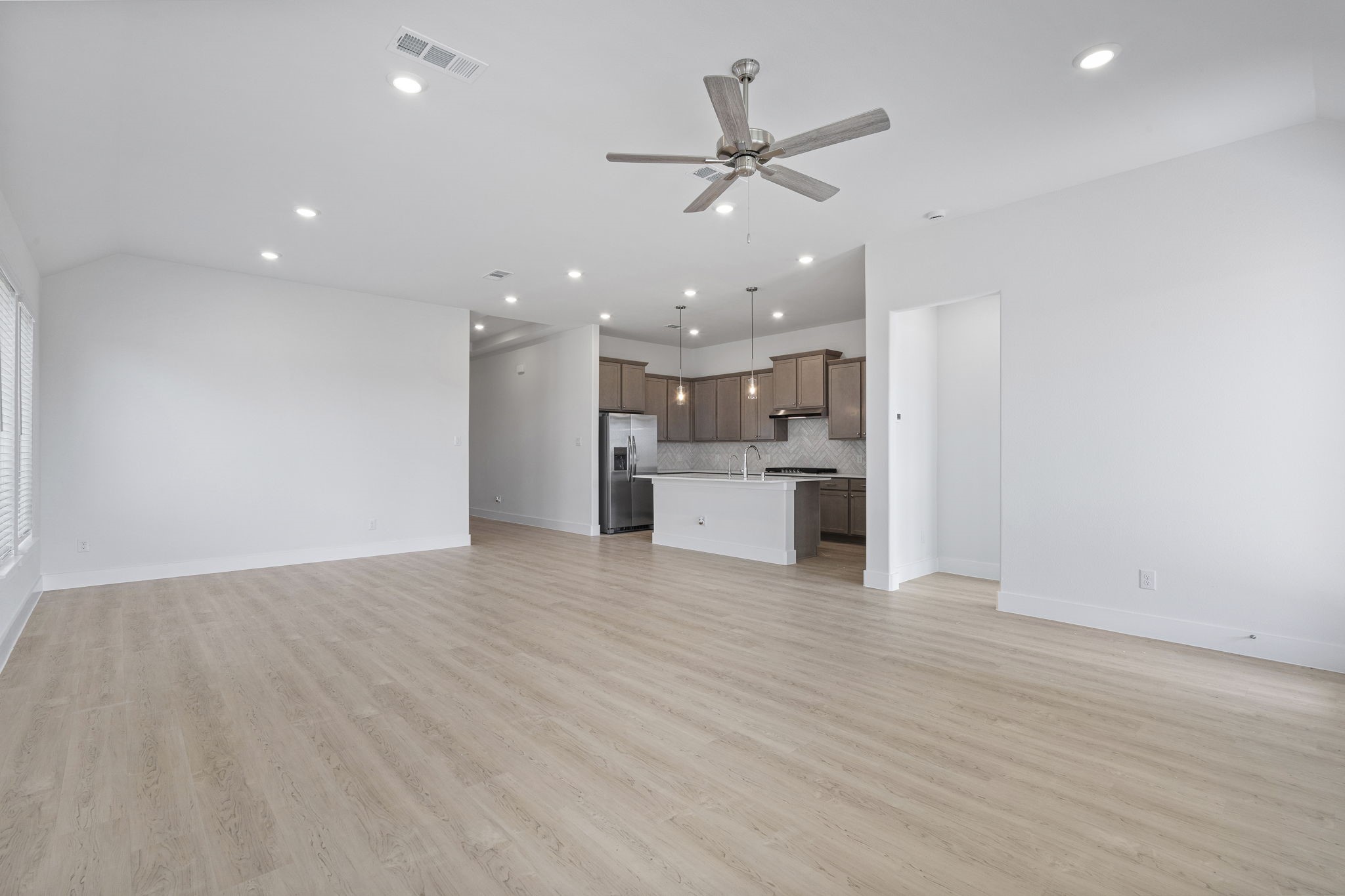 616 Cross Timbers Trace Hempstead, TX 77445 - Photo 6 of 31