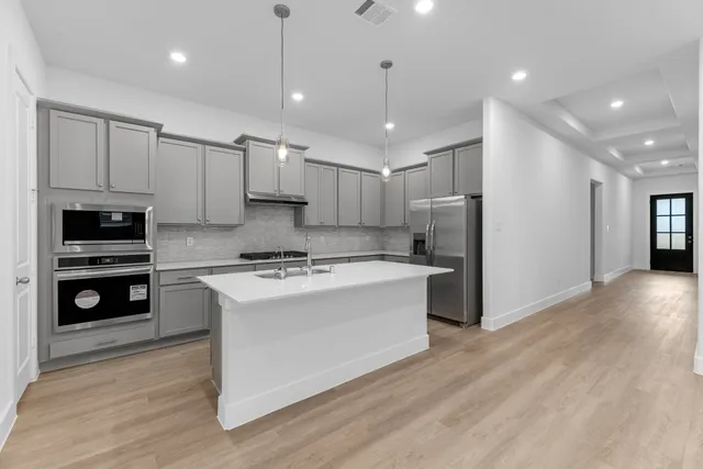 $375,000 | 616 Cross Timbers Trace, Hempstead, TX 77445