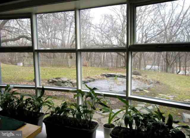 522 Spring House Road Camp Hill, PA 17011 - Photo 9 of 12 Gallery Image 9