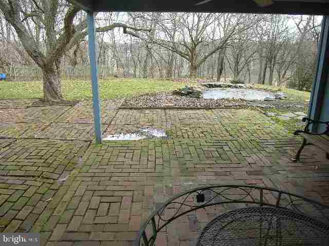 522 Spring House Road Camp Hill, PA 17011 - Photo 10 of 12 Gallery Image 10