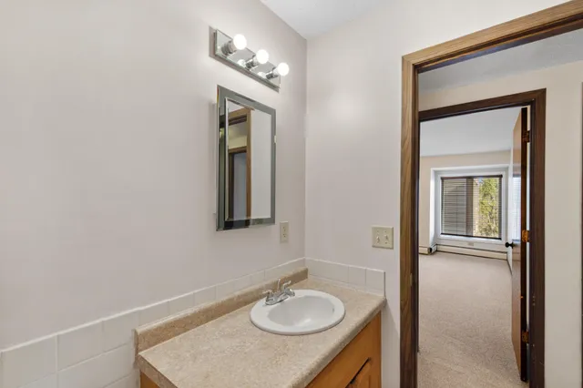 $185,000 | 450 Ford Road, Unit 225, St. Louis Park, MN 55426