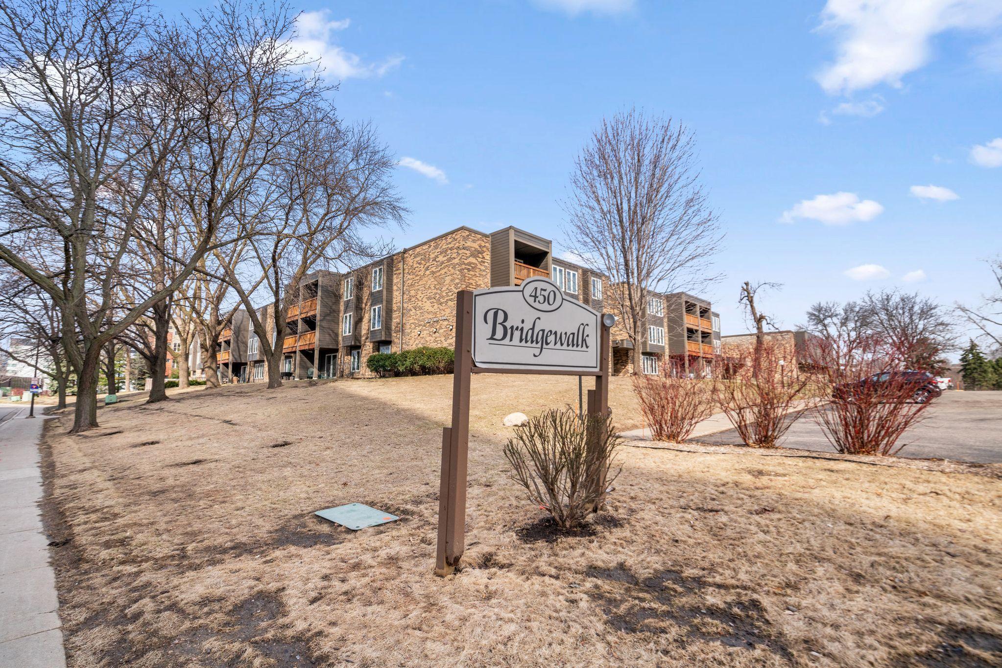 450 Ford Road, Unit 225 St. Louis Park, MN 55426 - Photo 30 of 33