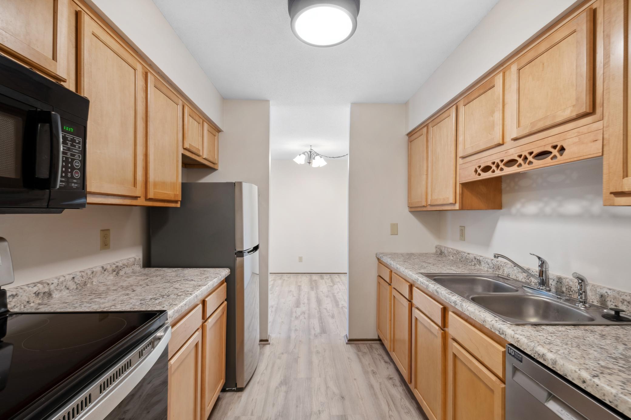 450 Ford Road, Unit 225 St. Louis Park, MN 55426 - Photo 10 of 33