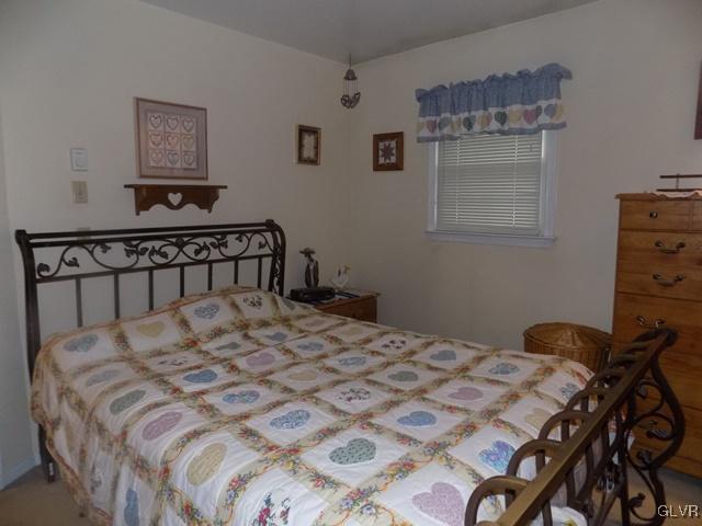 3925 Devonshire Road Bethlehem, PA 18020 - Photo 8 of 16 Gallery Image 8