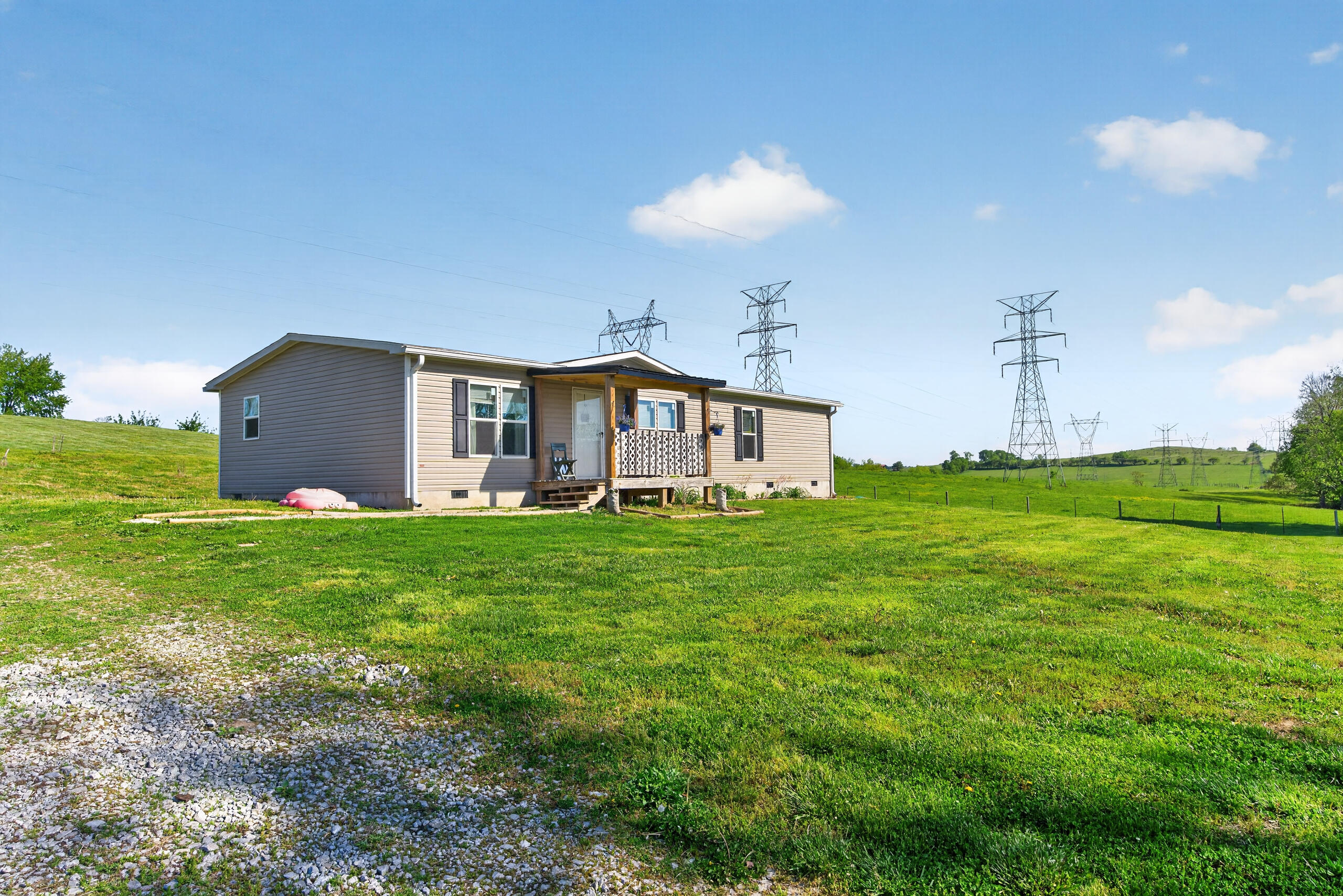 141 George Ln Road Lancaster, KY 40444 - Photo 3 of 30 141george03