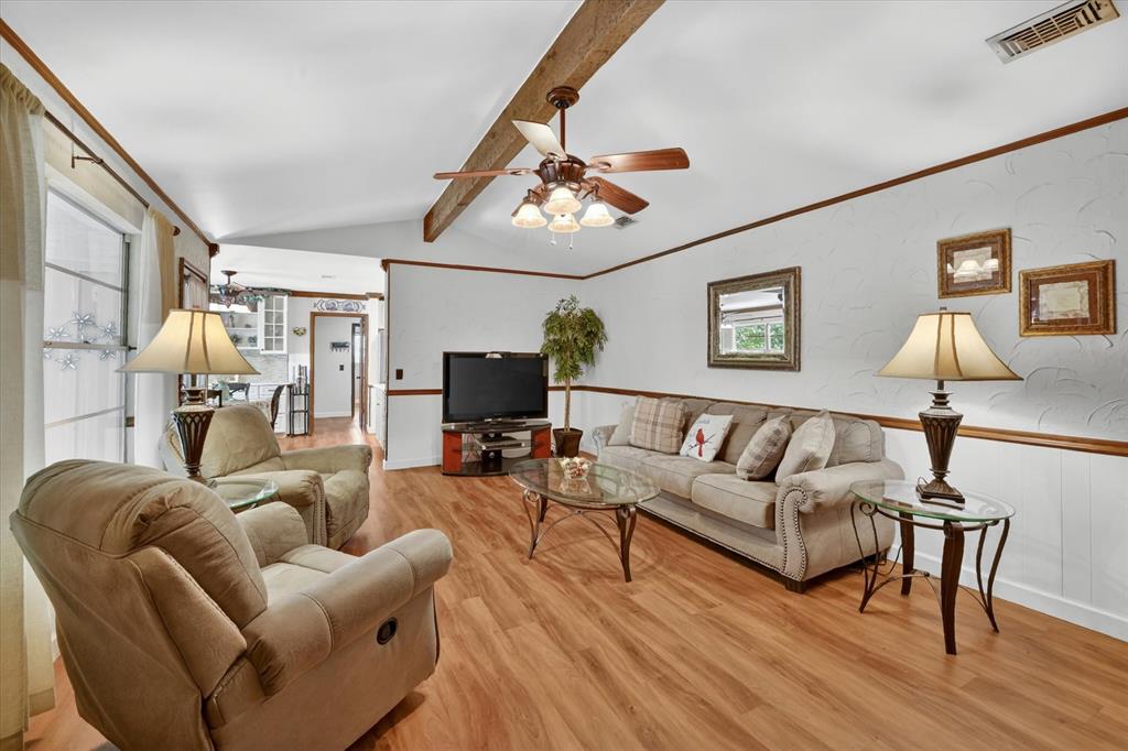 2214 Ravinia Drive Arlington, TX 76012 - Photo 13 of 40