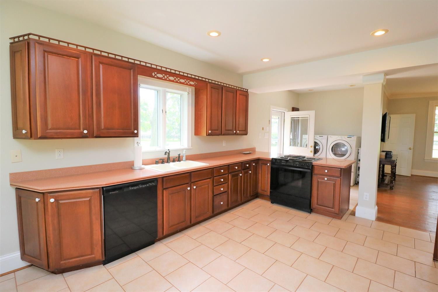5373 Lexington Road Paris, KY 40361 - Photo 11 of 31 Listing Photo