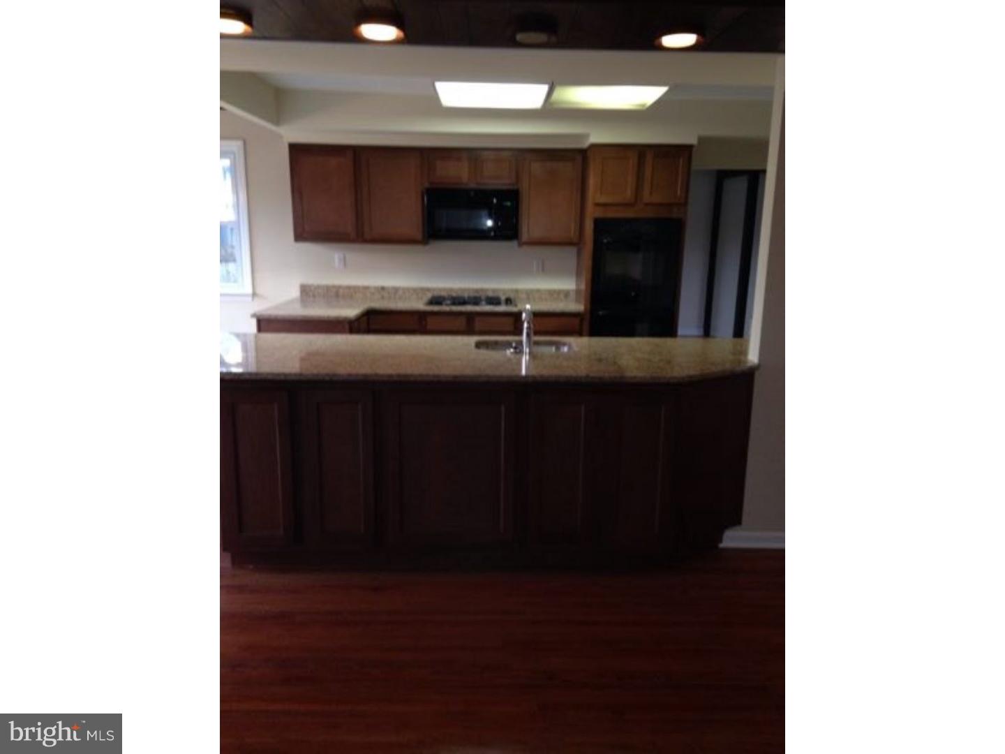 102 Hart Road Cherry Hill, NJ 08034 - Photo 3 of 15
