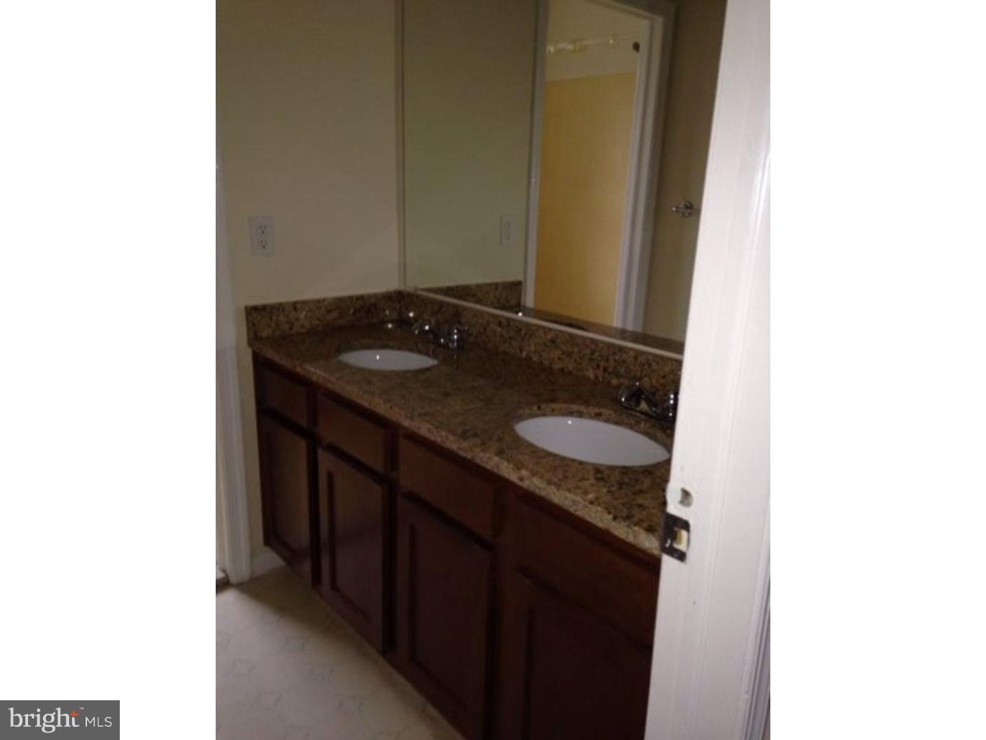 102 Hart Road Cherry Hill, NJ 08034 - Photo 6 of 15