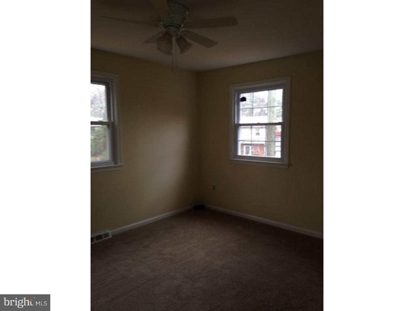 102 Hart Road Cherry Hill, NJ 08034 - Photo 7 of 15