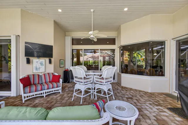 $1,395,000 | 9923 Southeast Oak Tree Terrace, Tequesta, FL 33469