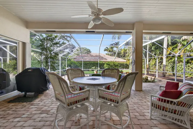 $1,395,000 | 9923 Southeast Oak Tree Terrace, Tequesta, FL 33469