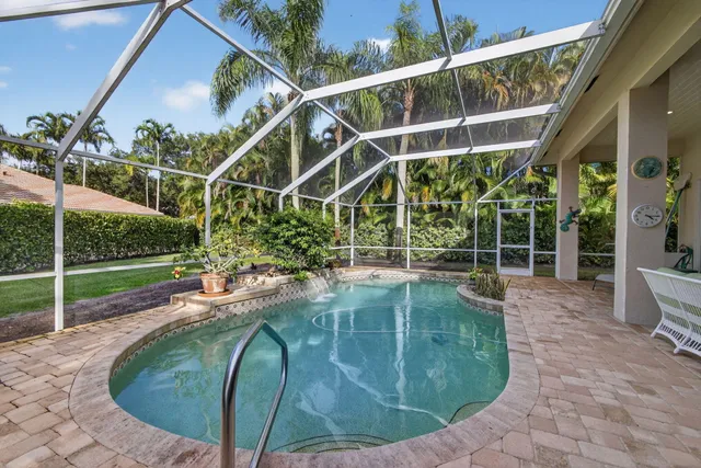 $1,395,000 | 9923 Southeast Oak Tree Terrace, Tequesta, FL 33469