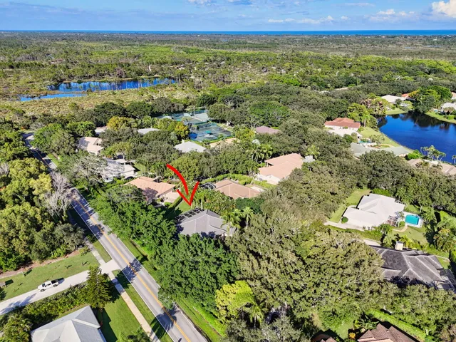 $1,395,000 | 9923 Southeast Oak Tree Terrace, Tequesta, FL 33469