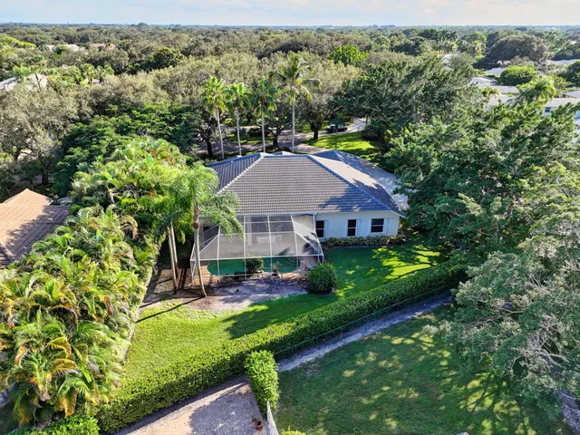$1,395,000 | 9923 Southeast Oak Tree Terrace, Tequesta, FL 33469