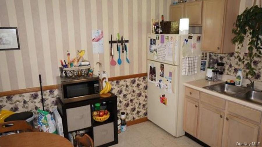 15 Bailey Lake Road Kiamesha Lake, NY 12751 - Photo 28 of 36 a bathroom with sink and mirror