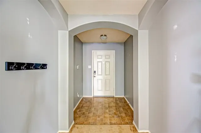 a view of livingroom with entryway