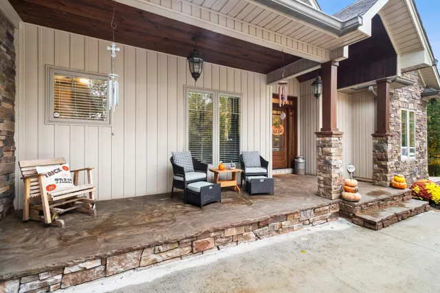 $1,399,000 | 549 Old Bacon Road Northeast, Charleston, TN 37310